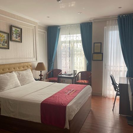 New Amely Hotel Hanoi Bagian luar foto