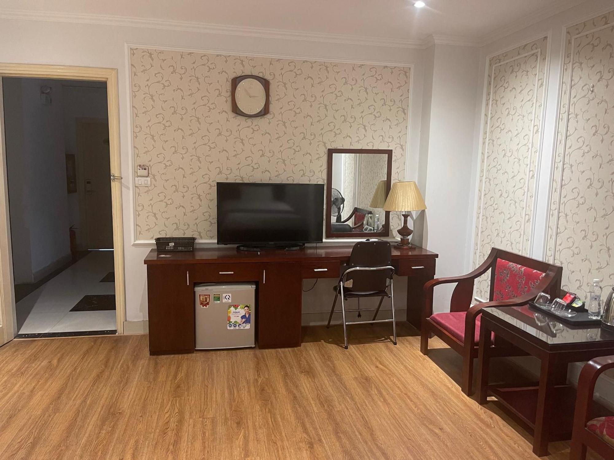 New Amely Hotel Hanoi Bagian luar foto
