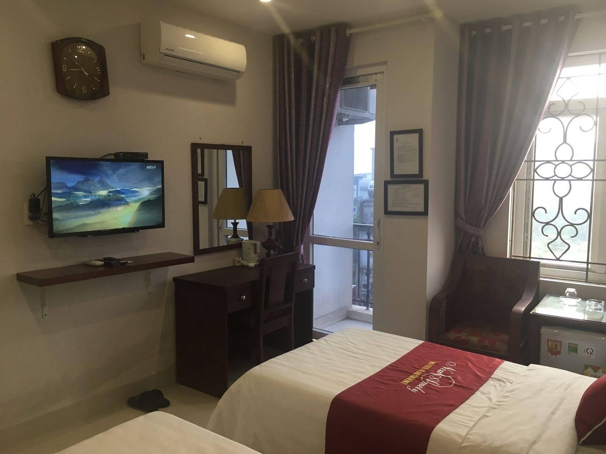 New Amely Hotel Hanoi Bagian luar foto